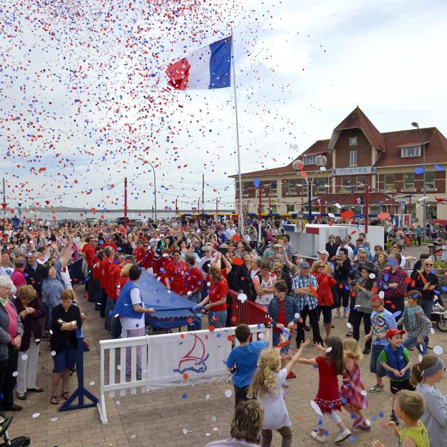 Le 14 juillet place du Général de Gaulle, reportage photographique sur l'archipel de Saint Pierre et Miquelon, collectivité française d'Outre Mer d'Amérique du Nord, le 14 juillet 2014